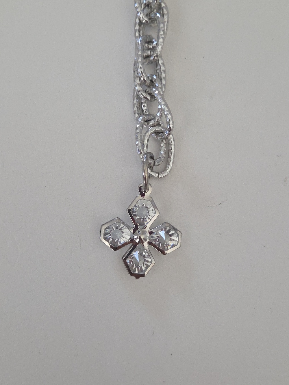 Silver Chain Waist Belt With Cross Decor - Picture 5 of 6